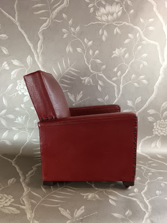 Small Art Deco Period Childs Leather Armchair (9).jpg